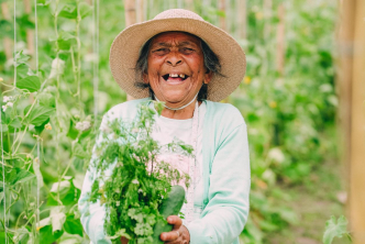 Mujeres indígenas del Cauca transforman sus territorios y preservan sus saberes ancestrales