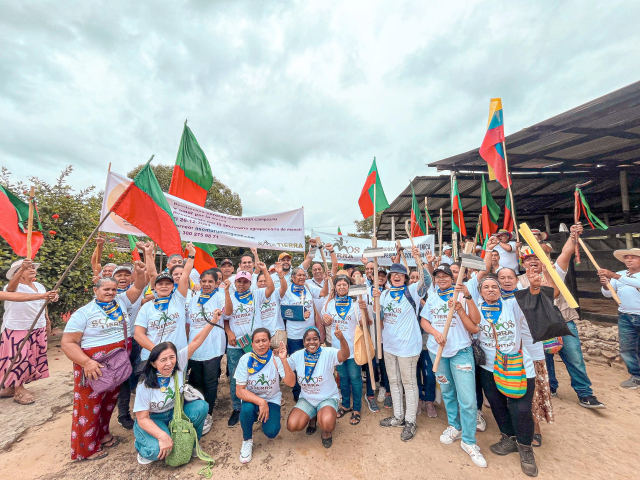 Campesinos atlanticenses celebran predios baldidos adjudicados por ant