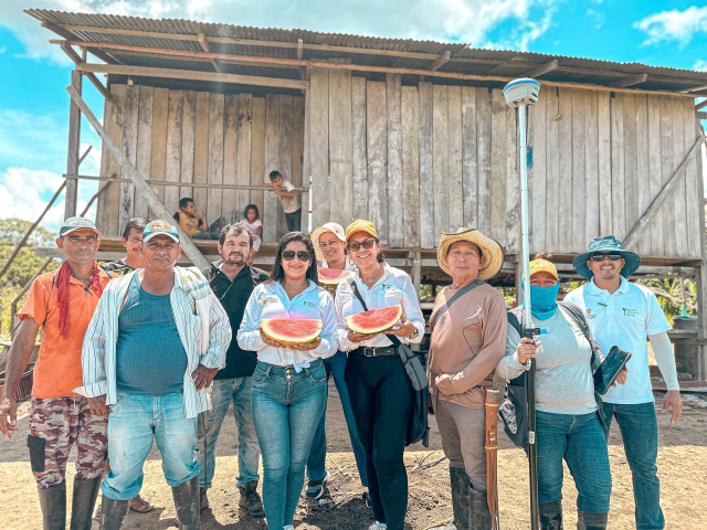 coordinadora-ug-guainia-junto-a-campesinos