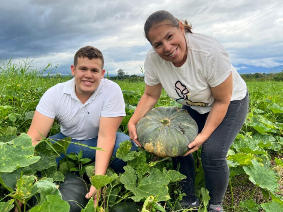 Jesús, heredero de la reforma y su mamá