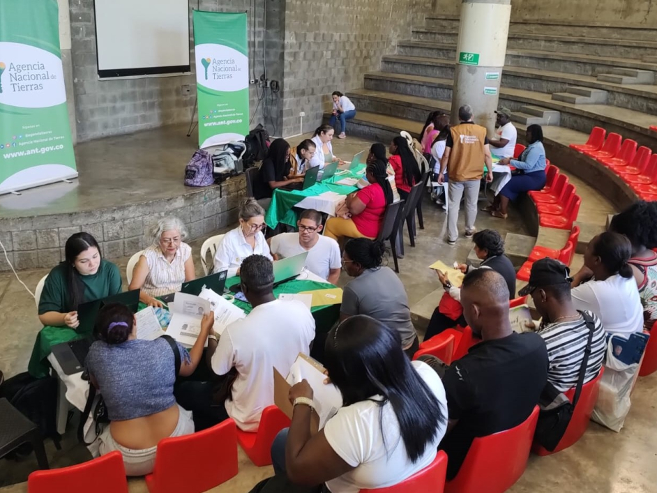 Sesión de inscripción de la Minga Cali.