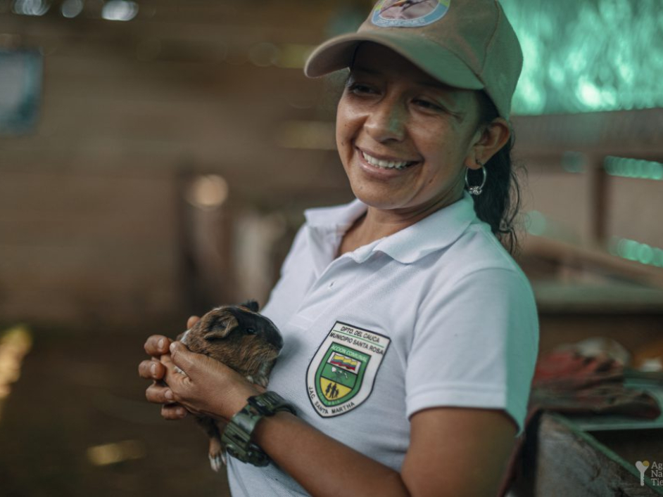 Trabajadora de la Zona de Reserva Campesina La Tuna.