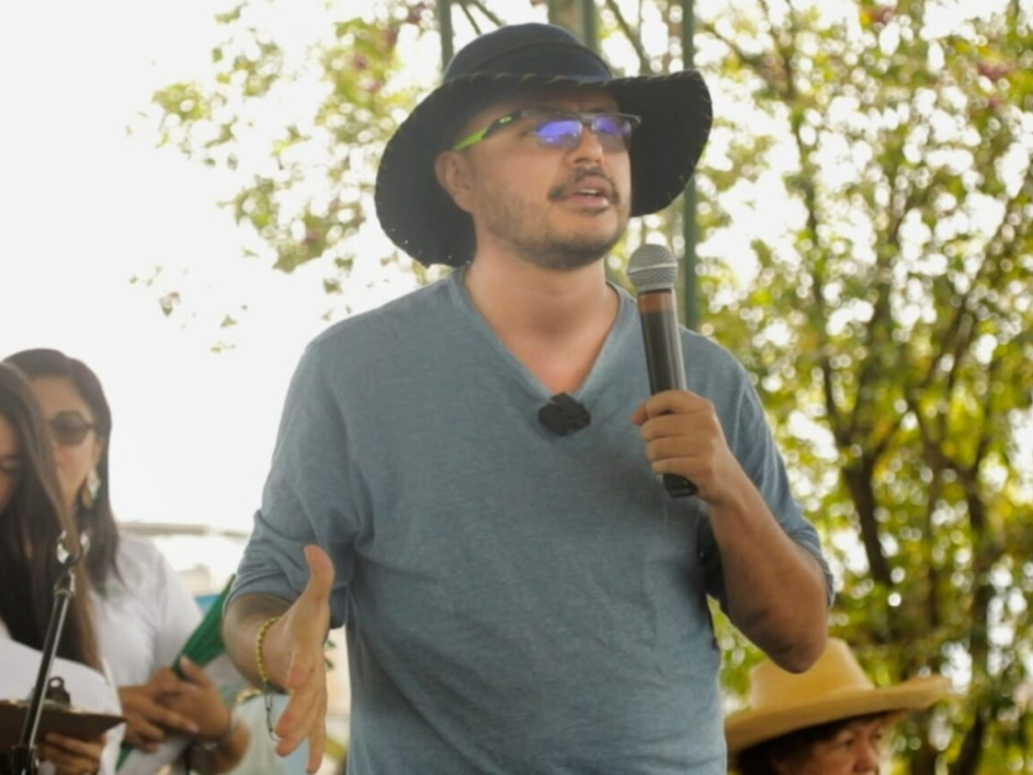 Director de la ANT dando unas palabras a los asistentes.