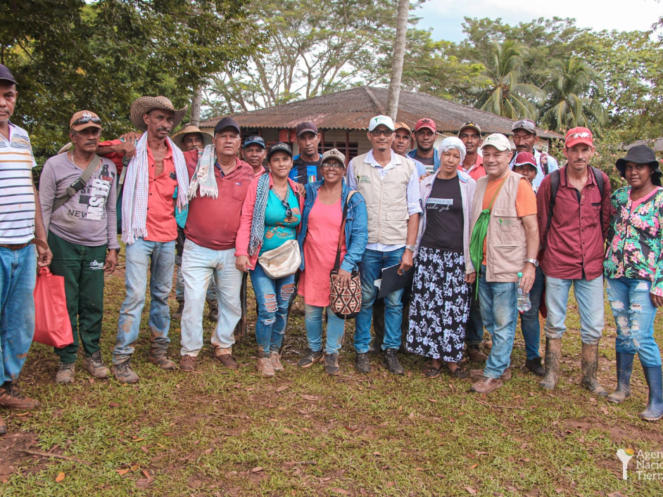 Familias de ayapel retornan a sus tierras gracias a la reforma agraría