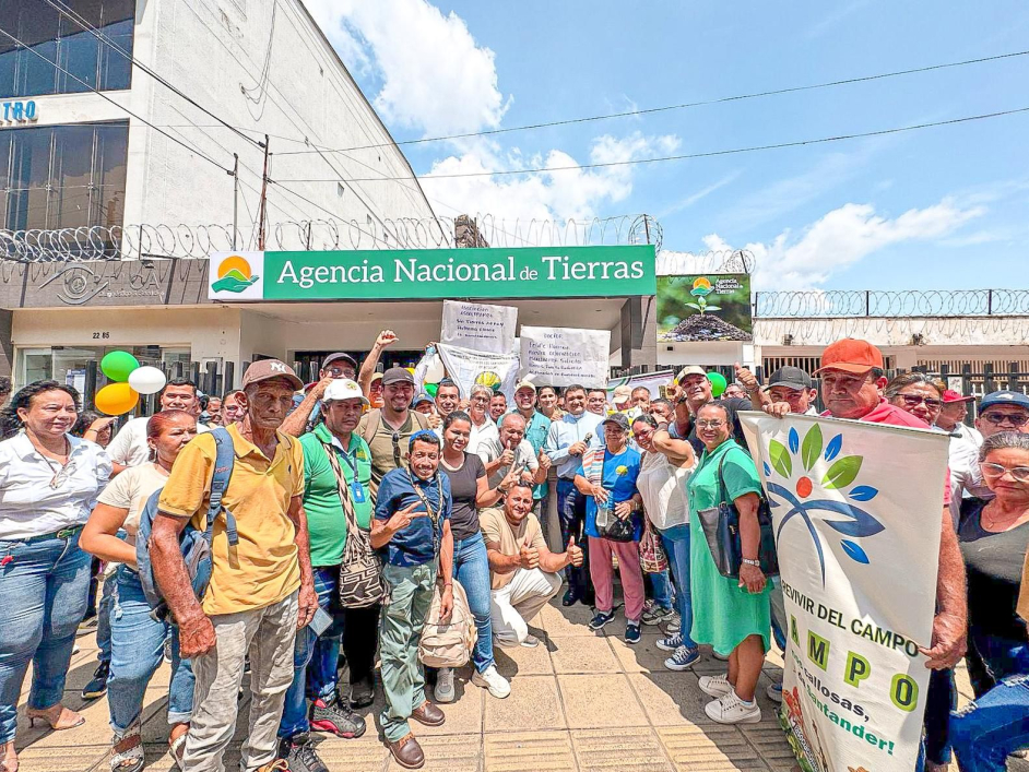 6000-campesinos-se-movilizaron-en-una-maraton-de-comites-municipales
