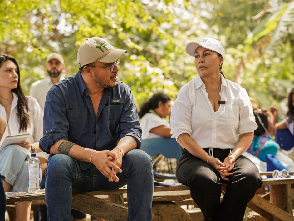 tras-años-de-lucha-la-tierra-vuelve-a-sus-guardianes-indigenas-en-la-sierra-nevada