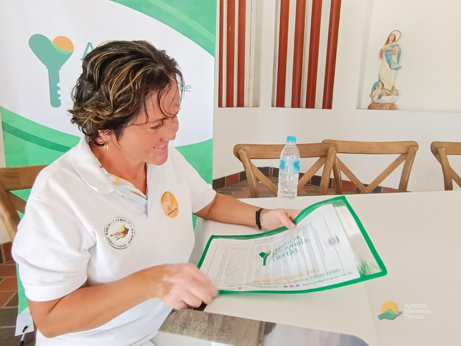 familias-tibu-entrega-predios