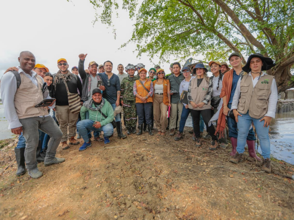 Córdoba renace: ANT tumba jarillones irregulares en ciénagas y entrega 3.000 hectáreas a damnificados de las recientes inundaciones 