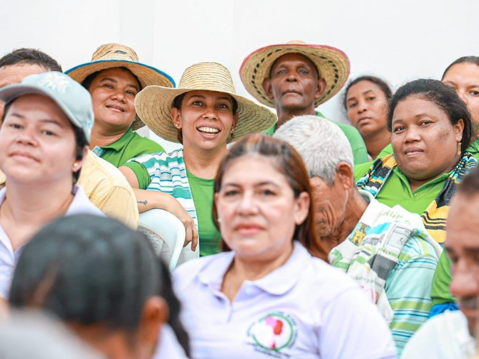Mujeres campesinas en Antioquia avanzan en acceso a la tierra con más de 500 hectáreas entregadas